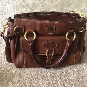 Dooney & Bourke hand bag